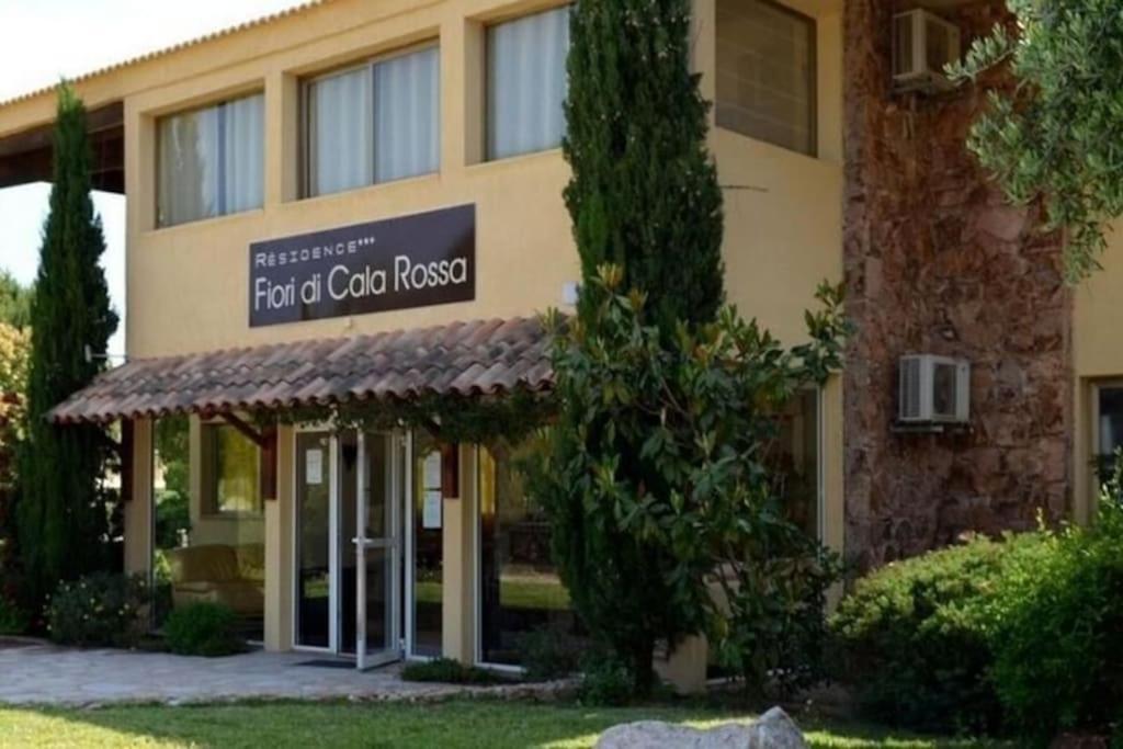 לצ'י Fiori Di Cala Rossa Appartement T3 Dans Residence Hotelliere Chez Virginie מראה חיצוני תמונה